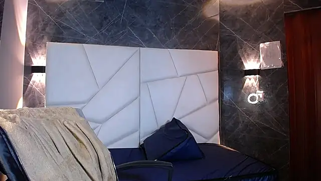 violet_angel13 现场XXX聊天