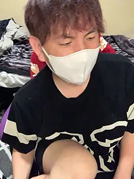 KEI_96 Adlı Modelin Web Kamerası Şovu