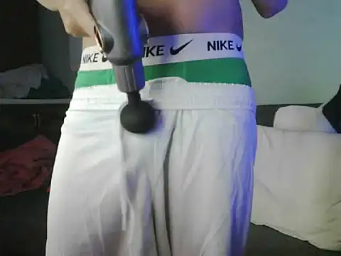 Show de boyhigh1997 na webcam