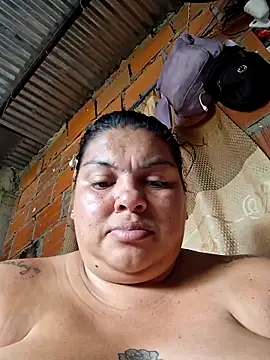 Juli_Powl Live XXX-Chat