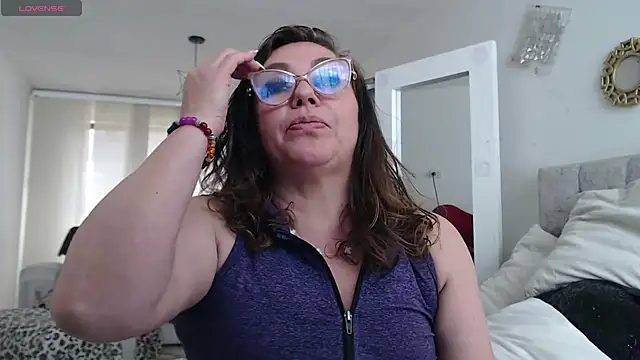 Myrnasexxxn Live XXX chat