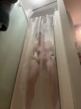 lolabunny9 Show in webcam