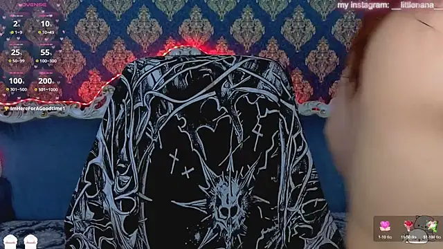 Clumsy_NanaのライブXXXチャット