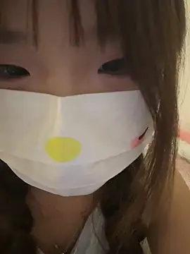 kkkiii-42のウェブカメラショー