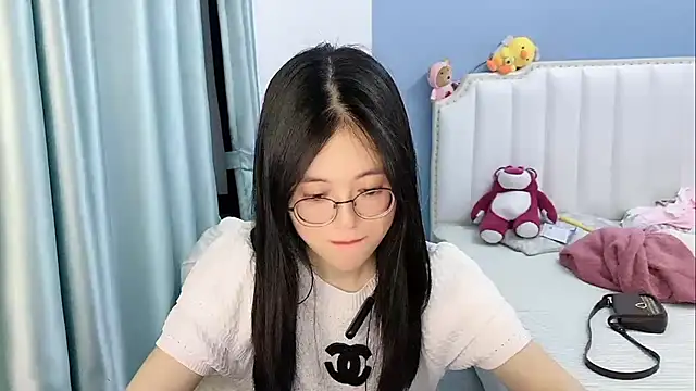 Chat +18 de Luna-666 ao vivo