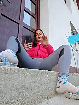 IsabelleCraft's Live XXX Chat