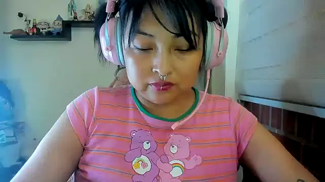 Chatroom XXX en direct de Shaddycute_