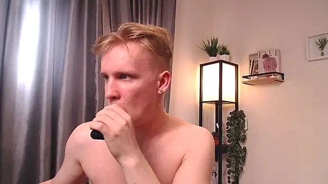 AlexxSweet: онлайн-секс-чат