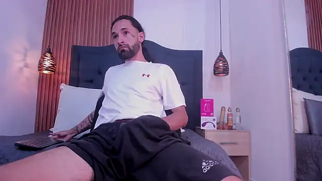 Chat XXX en directo de Hisoka_011