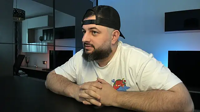 Chat XXX en directo de DravenPeak