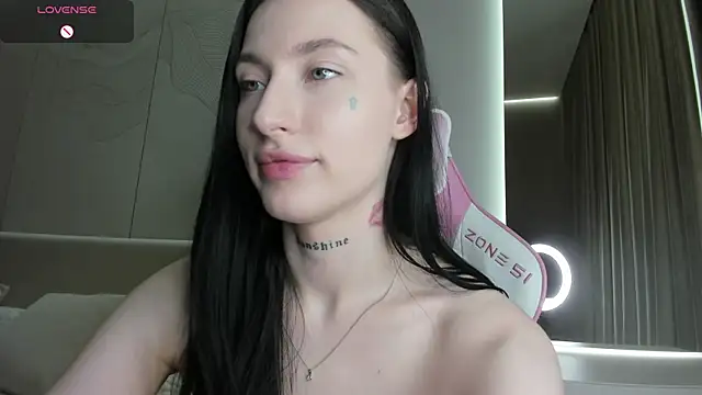 Czat XXX na żywo – JenniferQueen11