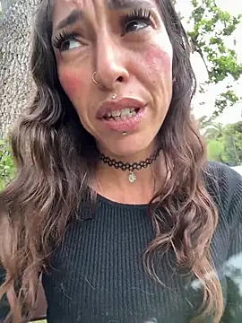 Lalla_Amani live XXX chat