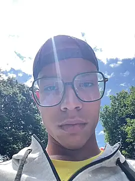 Webkamerová show Andres_boy252