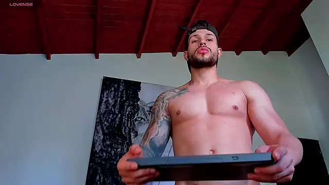 Santos_ramirez1: онлайн-секс-чат