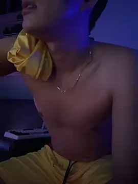 دردشة boyhigh1997 الجنسية المباشرة