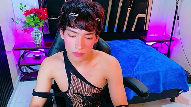 AlecciaNova Show Webcam