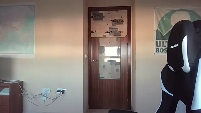 llopaco 即時 XXX 聊天