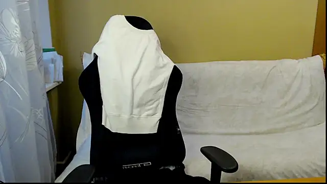 แชท XXX สดของ Effy__Stoner