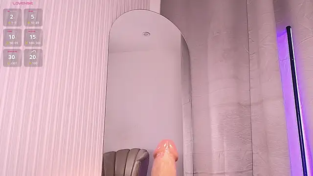 Czat XXX na żywo – Mia_mystic_