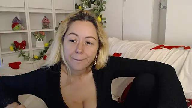 Chat XXX en directo de _karolynesyera_