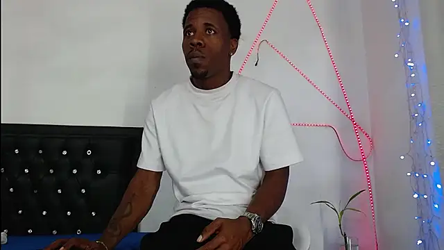 Damian_hart_24CM Show in webcam