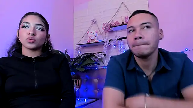 Aronandmoli69 ওয়েবক্যাম শো