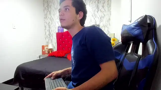 Show Webcam de Alejandra_and_James_