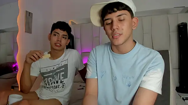 Show de LoganTwink18 na webcam