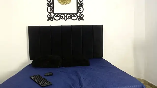 Chat XXX ao vivo de SinBoy_