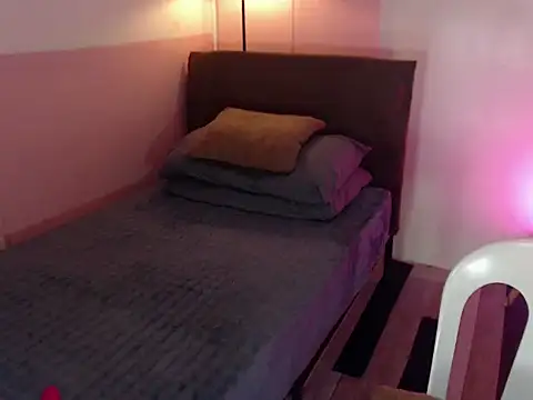 Fresh_Ts4u Webcamshow