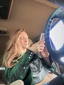 GoldenFlameGoddess Live XXX-Chat