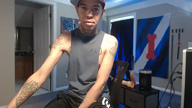 Michigan9000's Webcam Show