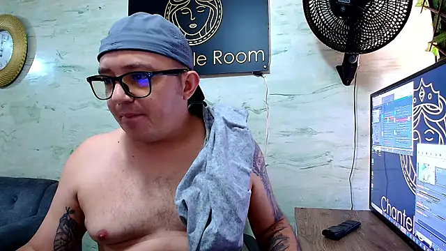 maximo_daddy Webcam Show