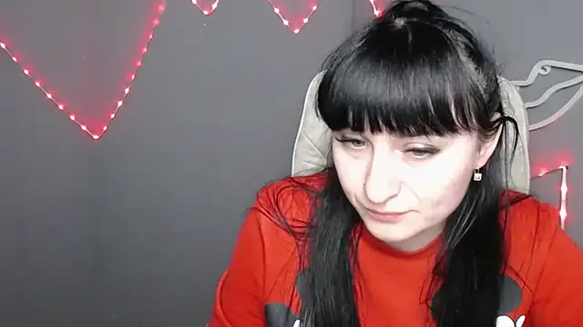 NinaFlawlees' Webcam Show