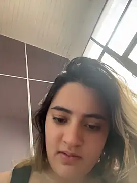 Antonella_Julieta 在線直播表演