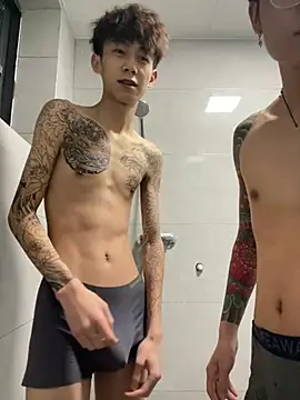 paofu-001's Live XXX Chat