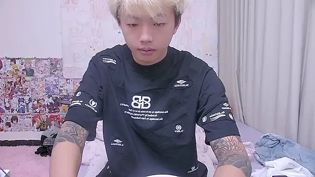 Chocolates-001 Live XXX-chat