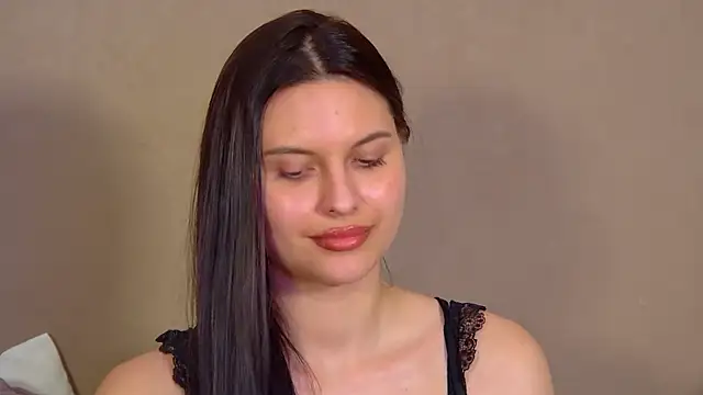 AliceVersal – Naživo XXX chat