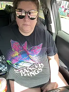 Vanilla-Cakebaum Adlı Modelin Canlı XXX Sohbeti