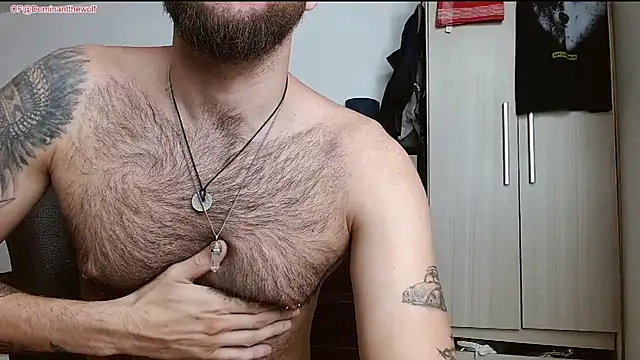 Chatroom XXX en direct de DominanThewolff