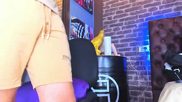 Daniel_huge22 Pertunjukan Webcam