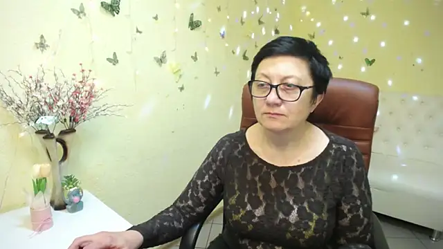 EmilyL0ve Live XXX-Chat