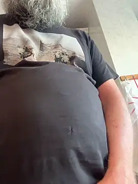 Show modela Noitelivre na web-kameri