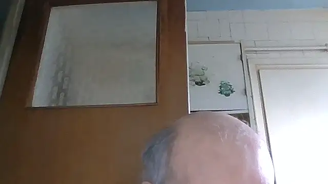 mariusica1@xh 即時 XXX 聊天