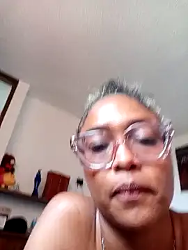 BiiancaEstradaa Chat XXX in diretta