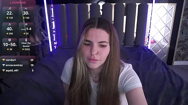 DanielaReign: απευθείας συνομιλία ΧΧΧ