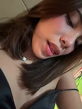 SideChick_Bunnyn Webbikameraesitys