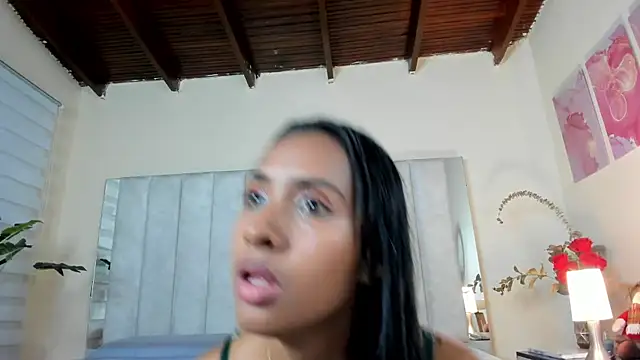 anny_kiut's Live XXX Chat