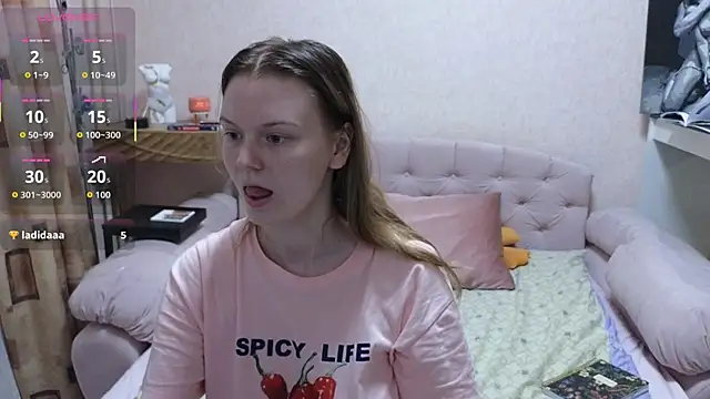 Онлайн чат XXX Vivian_Davis