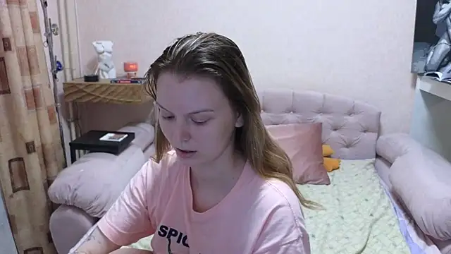 Vivian_Davis 现场XXX聊天